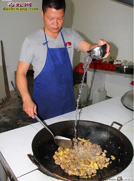 胡椒金环蛇汤做法,胡椒金环蛇汤怎么做好吃