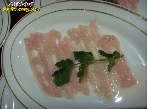 哺乳期可以吃蛇肉吗