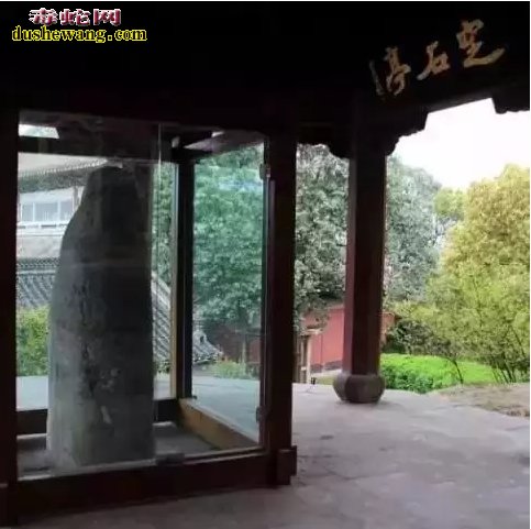 让人脸红的双乳峰、女阴洞 中国10大人体隐私奇观!