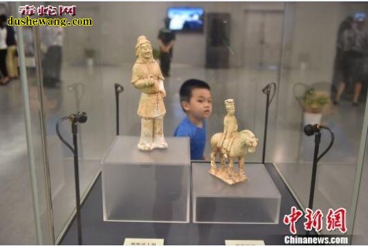 南京首次地下发现唐代官墓群 并出土大量珍贵文物
