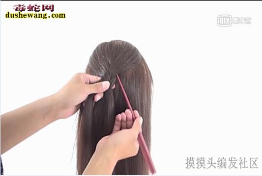 蝎子辫的编法图解