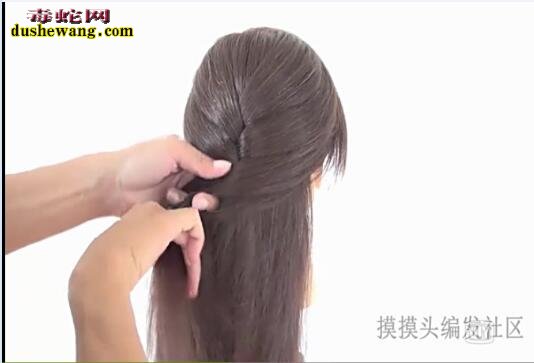 蝎子辫的编法图解