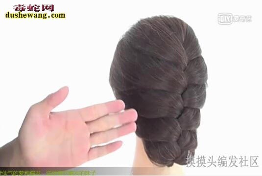 蝎子辫的编法图解