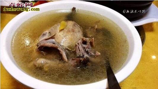 蛇肉龙凤汤:美味保健但不是人人都敢吃的美食佳肴!