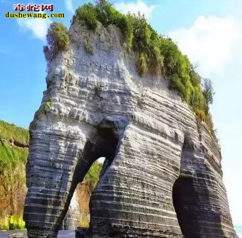 全世界最怪异的石头大全