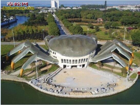 “大闸蟹房子”:苏州现巨型大闸蟹建筑 看到不敢进去住