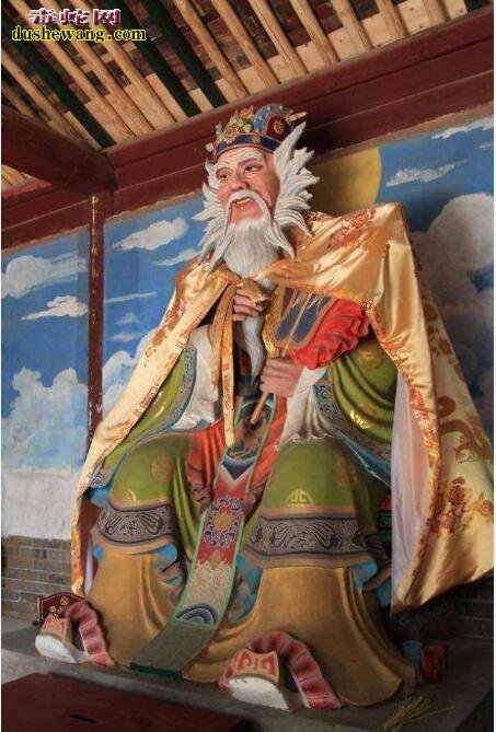 白猿报恩：清朝书生古庙救铁钟白猿，后来有少年送他三卷天书！