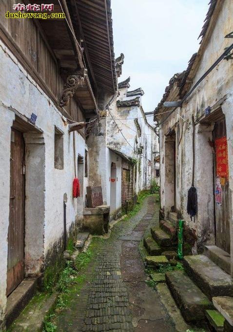 “中国第一奇村”诸葛八卦村:诸葛亮的后裔隐居地,600多年无人敢踏入!