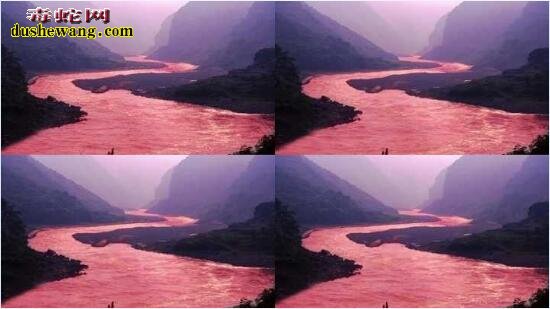 中国最诡异河流-赤水河！河两岸毒蛇密布，下雨后河水如鲜血！
