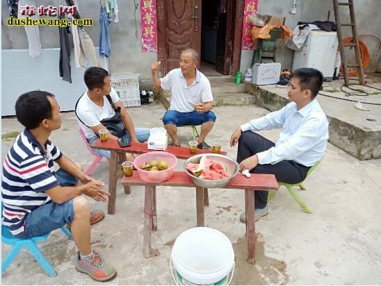 雷村蛇场四川学员回访:四川宜宾迪龙养殖场记实