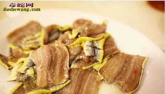 记录广东蛇宴制作全过程!美味滋补但需要胆量品尝!