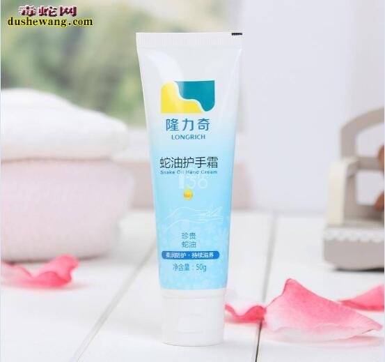 隆力奇蛇油护手霜图片