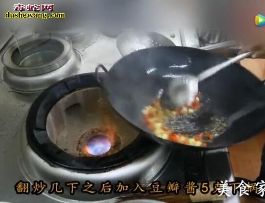 泡椒牛蛙做法：大厨教你怎么在家做美味泡椒牛蛙