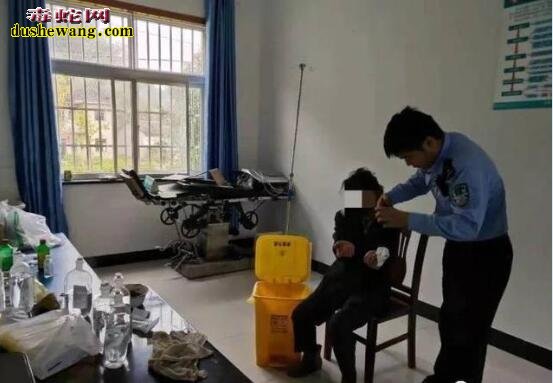 宣城毒蛇出没咬人!宁国宁墩派出帮助送往医院!