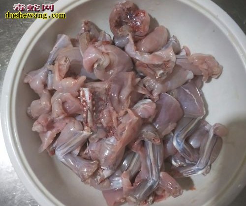 牛蛙怎么做?家常菜红烧牛蛙的做法分享