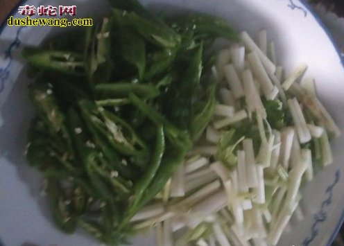 牛蛙怎么做?家常菜红烧牛蛙的做法分享