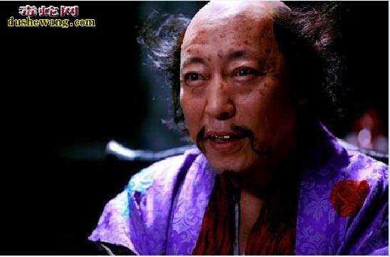 俗语:“麻面无须不可交,罗锅腰怀杀人刀”
