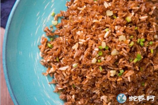 上海蛇餐馆-20年前风靡上海的蛇菜店重现料理界!