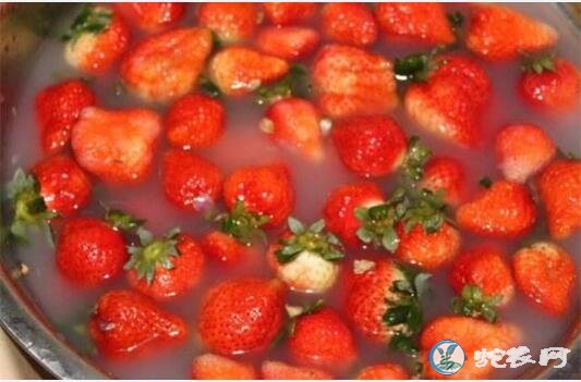 草莓怎么洗才干净