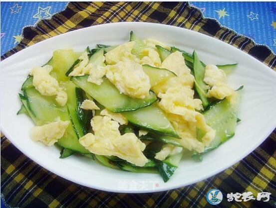 黄瓜炒鸡蛋