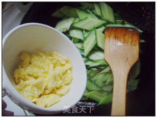 黄瓜炒鸡蛋