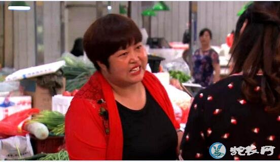 尹秀芹!一个养蚂蚱致富的女人!销售额达到2000多万元!