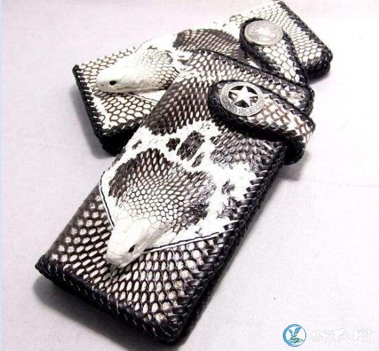 蛇皮钱包好不好?用蛇皮钱包有什么讲究?