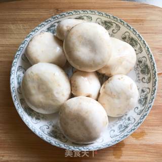 蘑菇炒肉
