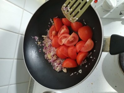 西红柿牛腩的做法