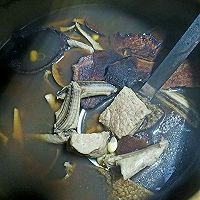 土茯苓水蛇功效、土茯苓褒水蛇汤怎么煲好喝?