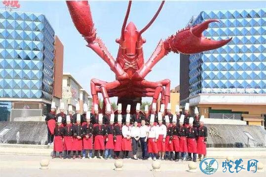 小龙虾学院、湖北潜江小龙虾学院走红你怎么看？
