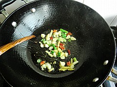 虾尾的做法、好吃的家常菜炒虾尾做法大全!
