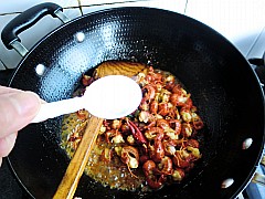 虾尾的做法、好吃的家常菜炒虾尾做法大全！