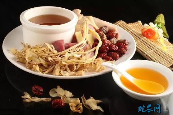 黄芪当归泡水喝的功效都有哪些?