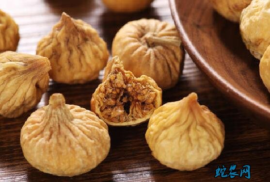 干无花果一天吃几个?吃多了会怎么样?