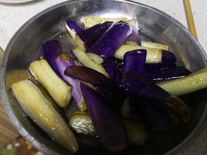 酱焖茄子做法步骤图3