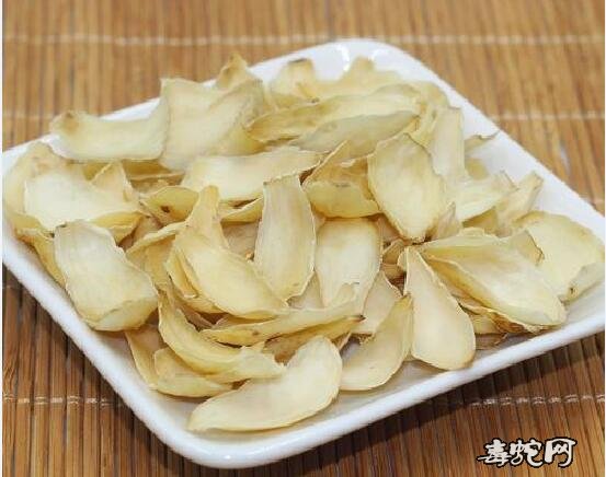 皮肤干燥用什么好?内外调理最科学!