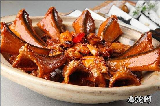 蛇肉照片、回顾一下被禁食的蛇肉美餐都是什么样子的?