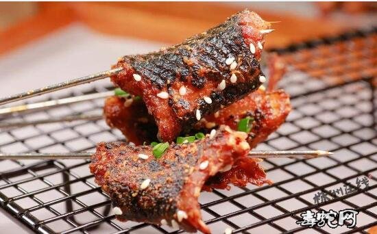 蛇肉照片、回顾一下被禁食的蛇肉美餐都是什么样子的?