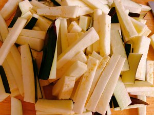 茄子炒豆角做法