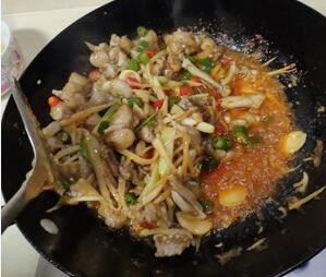 鲜椒牛蛙、家常菜鲜椒牛蛙的做法步骤图解!