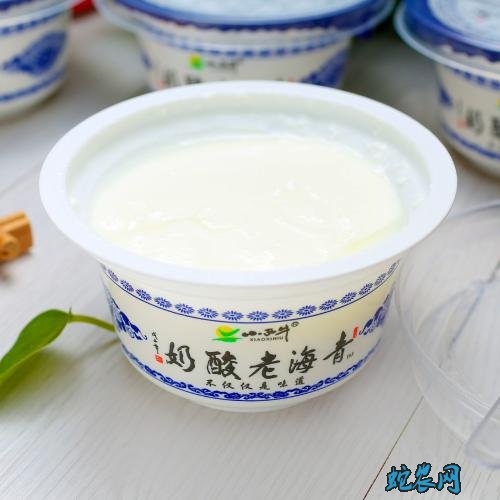 青海:舌尖美味老酸奶助力农户奔小康