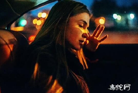 属蛇性格、属蛇人的性格特点及脾气?