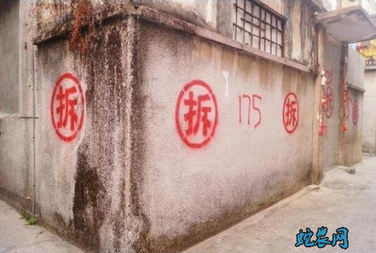 为什么城市拆迁就笑了、农村却不愿意拆迁?
