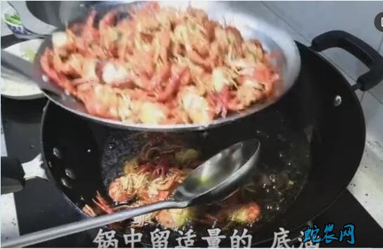 正宗麻辣小龙虾做法步骤图8