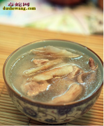 水蛇煲汤