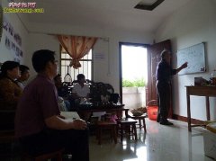 雷村蛇场第74期学员治疗眼镜蛇咬伤案...