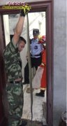 滁州2米长蛇钻幼儿园 惊呆小伙伴