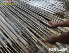 缅甸街头现“花式长棍”原来蛇类利用在...