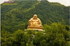 世界最大弥勒佛像：重500吨，高56...